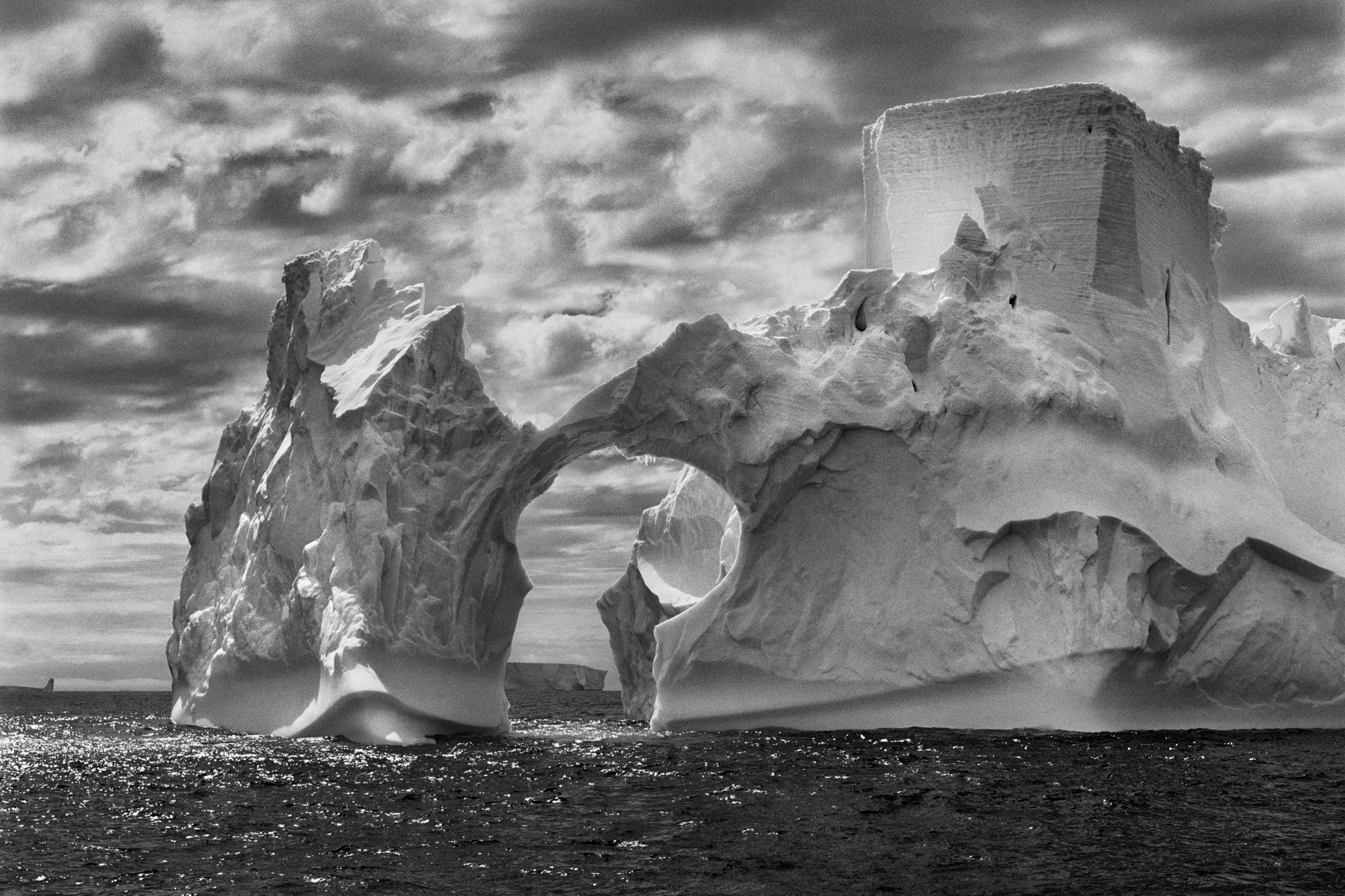 Iceberg Antarctica - 05-1-450-43
